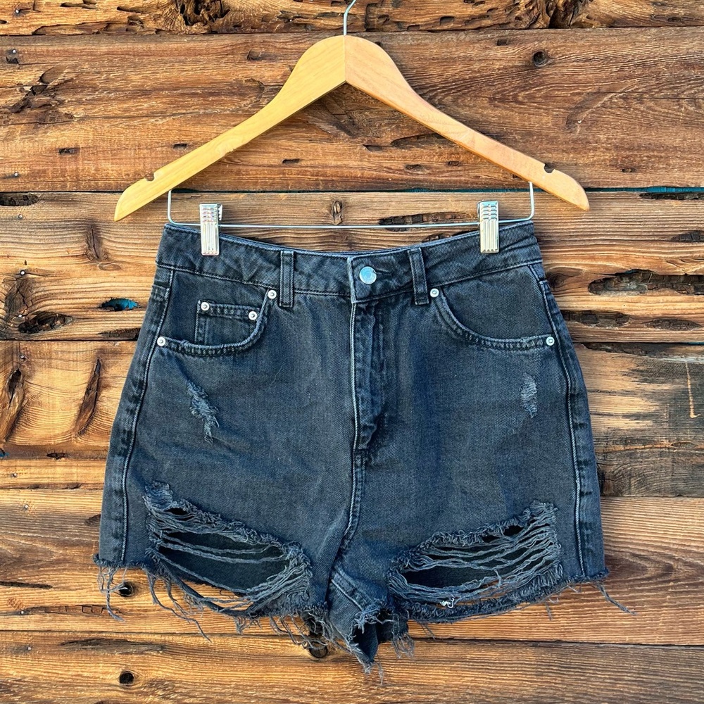 TOPSHOP | Black Distressed Raw Hem Denim Jean Moto Mom Shorts 6
